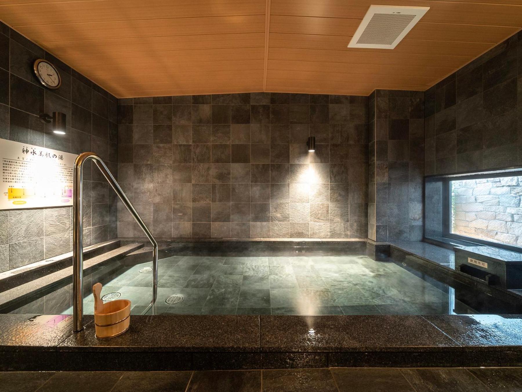Super Hotel Kumamoto Ekimae Natural Hot Springs Εξωτερικό φωτογραφία